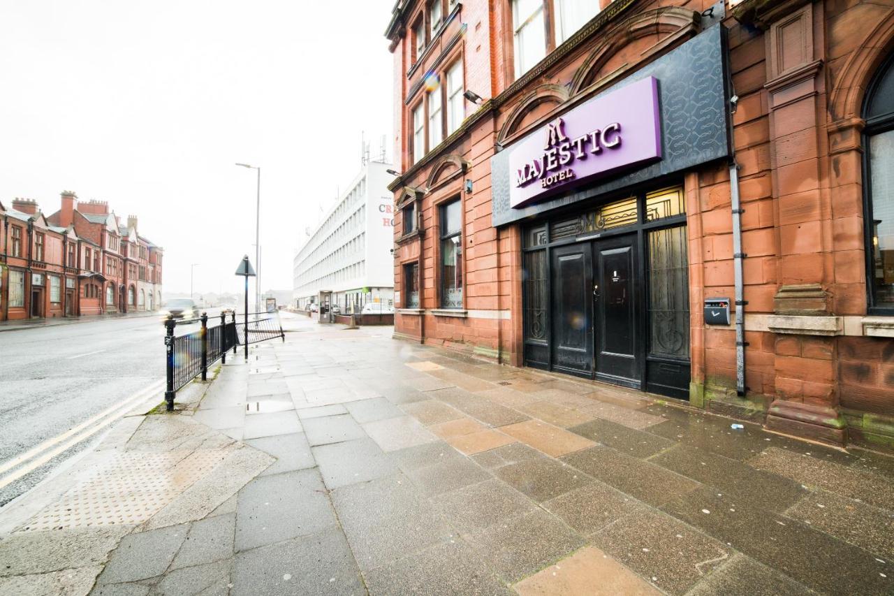 Oyo Hotel Majestic Barrow-in-Furness Exterior foto