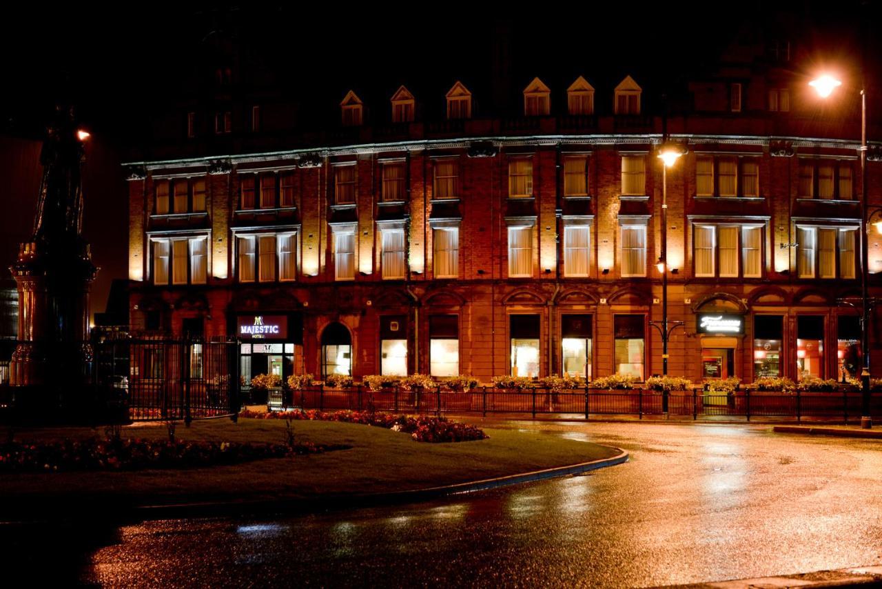 Oyo Hotel Majestic Barrow-in-Furness Exterior foto